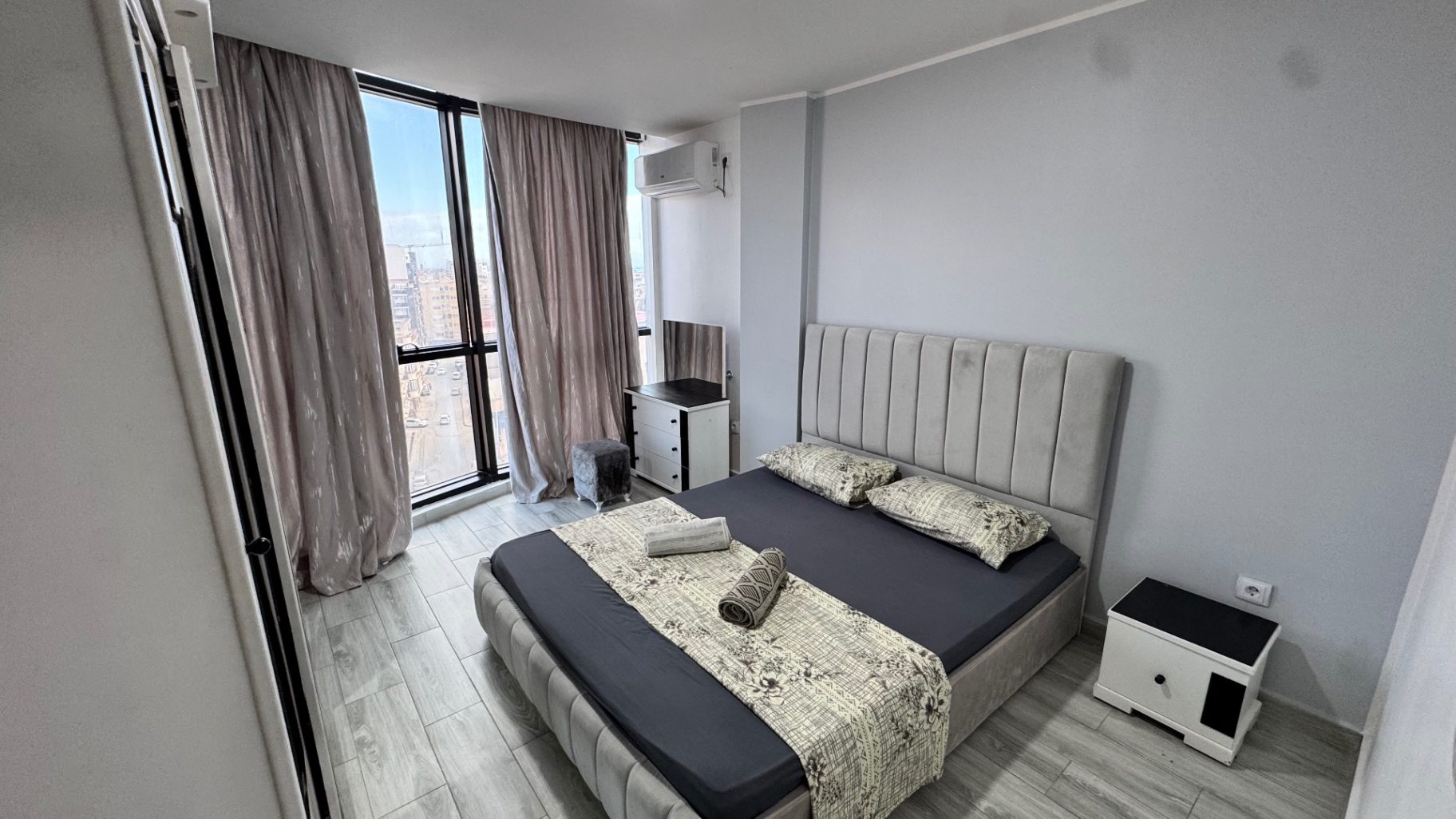 Intérieur de Yemma Gouraya Duplex, location courte durée à Béjaïa
