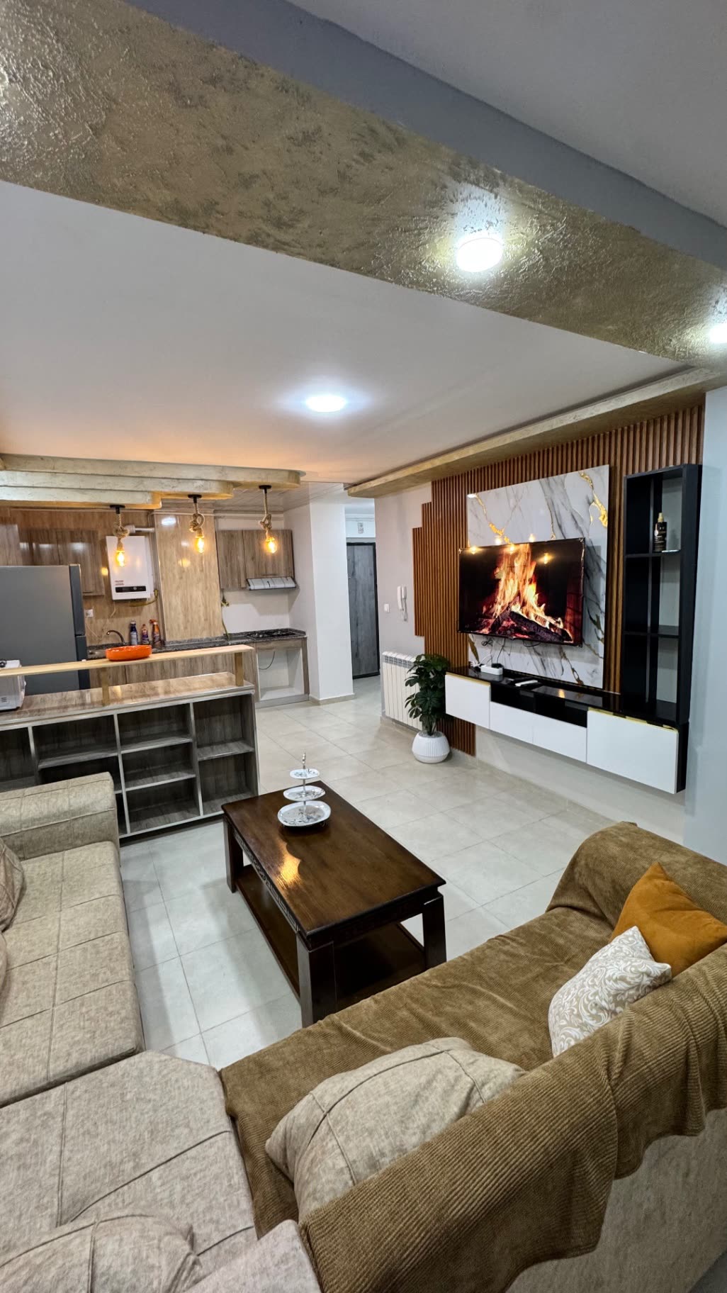 Intérieur de F2 Moderne, location courte durée à Béjaïa